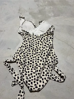 Aerie one piece full coverage Black & Cream Spotted Swimsuit medium thumbnail 8