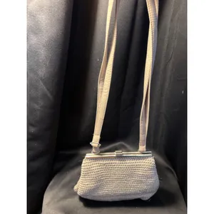 Vintage Style‎ Crochet Kiss Lock Crossbody Bag Taupe Knit Silver Hardware thumbnail 3