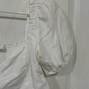 FINAL PRICE Abercrombie & Fitch White Puff Sleeve Blouse thumbnail 6