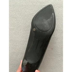 Liz Claiborne Pumps 10M Black Flex Form Pointed Toe Kitten Heels thumbnail 7