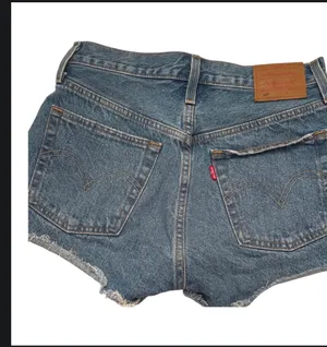  Levi's Levi's Distressed Button Fly Medium Blue Cutoff Denim Shorts thumbnail 3
