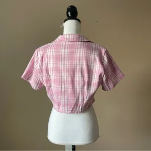 SHEIN | Pink Plaid Cropped Button Down Top Sz L thumbnail 3