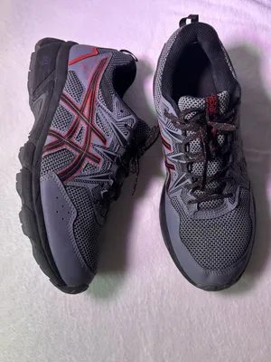 ASICS Gray and Red Men's Running Sneakers thumbnail 5