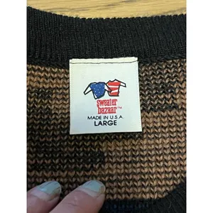 Sweater Bazaar Women’s Vintage 90’s Aztec Sweater Made In‎ USA Size Large thumbnail 7