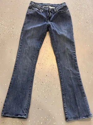 Kasandra rock and republic jeans. Sz 8m. Boot cut low rise thumbnail 1
