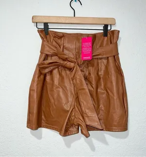 Commando Faux Leather Paperbag Short thumbnail 5