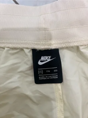 Nike Pale Yellow Sportswear Side Button Shorts Size XXL thumbnail 3