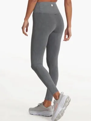 Vuori Washed Studio Legging Gray Washed in Charcoal M thumbnail 2