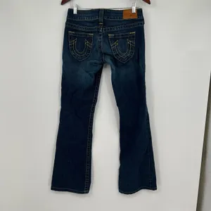 True Religion back pocket logo bootcut denim blue jeans western style size 29 thumbnail 4