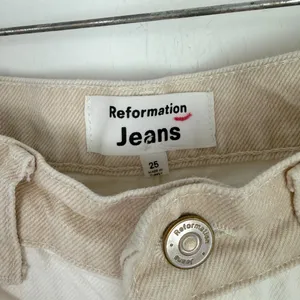Reformation Sandy Tonal Reworked High Rise Relaxed Straight Jeans Size 25 GUC thumbnail 6
