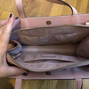 Kate Spade Light Pink Leather Bow Zipper Closure Handle Pockets Hand Bag Purse thumbnail 8