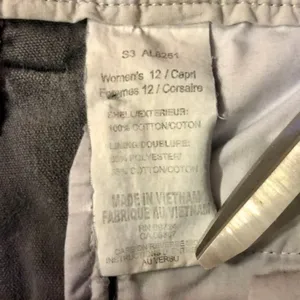 Columbia Capri Pants Womens 12 Used thumbnail 9