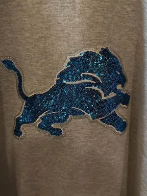 Detroit lions Gray Crewneck Sweatshirt with sequin Blue Lion Logo Size XL thumbnail 2
