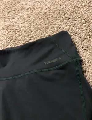 YoungLA Women’s Leggings Legacy Emerald Green Size Medium EUC SOLD OUT thumbnail 3