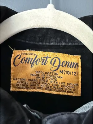 Comfort Denim Girl’s Denim Jacket with Velvet Collar Size M (10/12) thumbnail 3