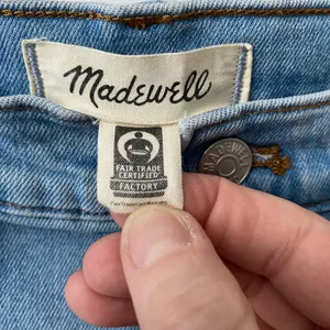 Madewell Cotton Coastal Clean Sustainable Slim Wide-Leg Crop Jeans 30 Blue thumbnail 4