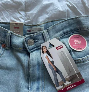 Levi's Jeans thumbnail 2