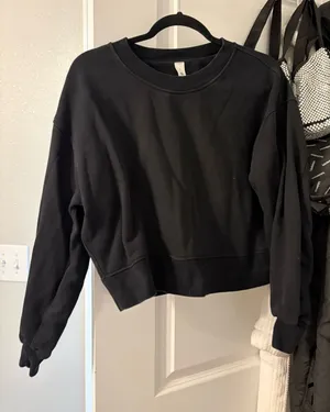Lululemon cropped pullover thumbnail 1