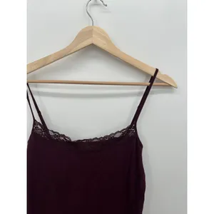Loft Womens Purple Cami Tank Top Size M Lace Y2K‎ Stretch Preppy Romantic Dainty thumbnail 4