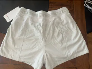 Women’s lululemon dance studio short 3.5” thumbnail 4