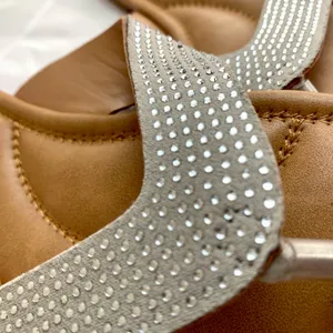 Sandals Womens Size 8/9 Gray Silver Rhinestone Studded T Strap Flat thumbnail 3