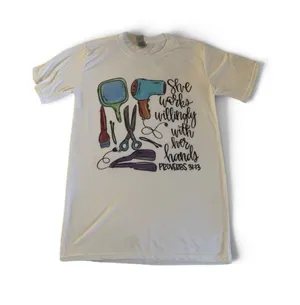Gildan Hairstylist T-Shirt thumbnail 2