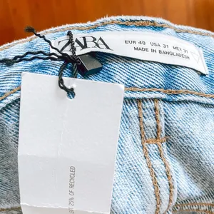 ZARA // light wash mid rise jeans straight leg thumbnail 4