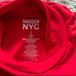 Madden NYC Red Sleeveless Mock-Neck Ruche Dress thumbnail 6