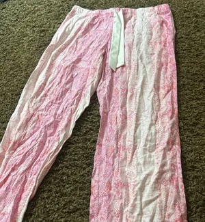 Victoria Secrets Pink Reptile‎ Printed Pajama Pant Size Small thumbnail 1