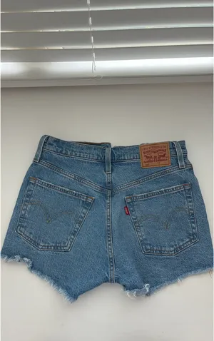 Levi's jean shorts thumbnail 2