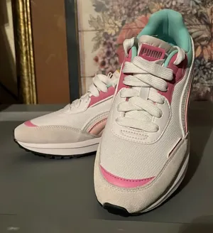 Puma Shoes thumbnail 1