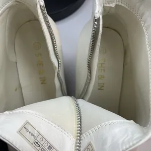 SHE & IN Women's White Pointed Toe Ankle Bootie Side Zip 8.5 thumbnail 6