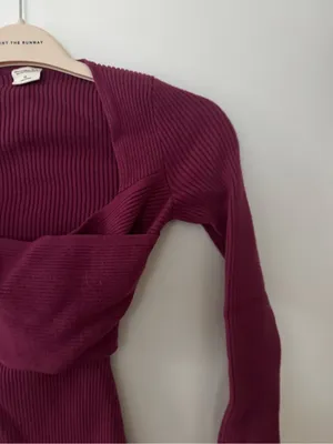 Abercrombie & Fitch Maroon Ribbed Long-Sleeve Sweater Bodysuit thumbnail 9