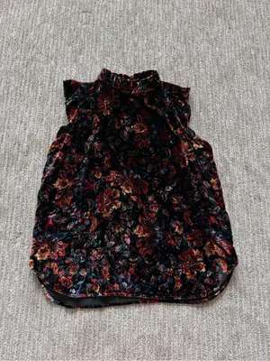 LOFT Black Multi Floral Velvet Ruffle Cap-Sleeve Blouse thumbnail 4