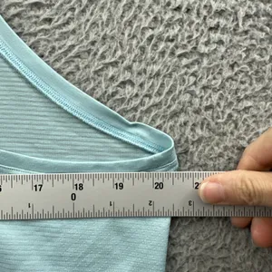 Lululemon‎ Swiftly Tech Racerback Tank Top 2.0 Race Length Cyan Blue Women's 14 thumbnail 4