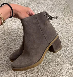 UGG Boots Suede Ankle thumbnail 3