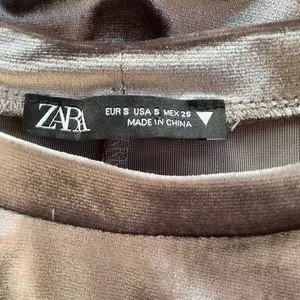 ZARA velvet midi dress in metallic taupe grey‎ Size Small thumbnail 10