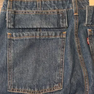 Levi's '94 cargo baggy jeans size 29x32 thumbnail 6