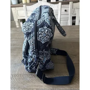 Vera Bradley Weekender Travel‎ Bag blue paisley pattern thumbnail 4