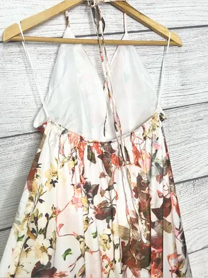 L'ATISTE Cream Floral Satin Halter Maxi Dress with Slit Size Large thumbnail 7