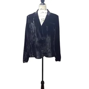 Cavender’s Rockin C Black velvet Women's Single Breasted blazer. Size XL thumbnail 2
