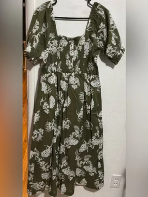 #63 NWT Studio B By Bobeau Olive Green Floral Tropical Print Midi Dress Size M thumbnail 2