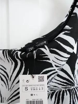 Zara Black & White One-Shoulder Palm-Print Crop Top thumbnail 3