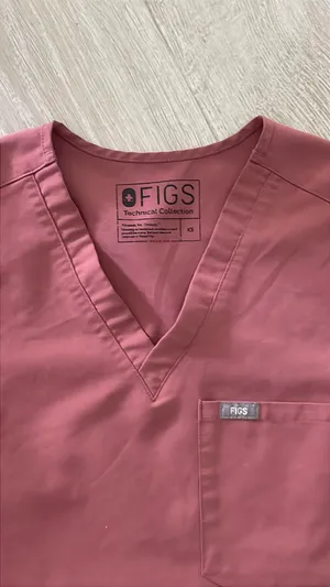 FIGS Mauve scrub Top thumbnail 2