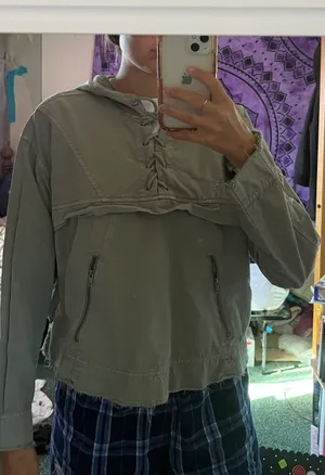 American Eagle Outfitters Top thumbnail 3