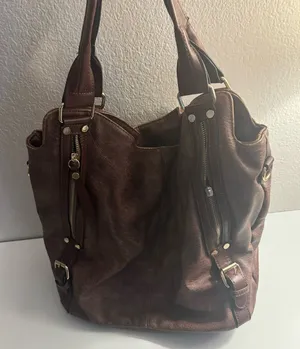 Brown Leather Purse with Detachable Shoulder Strap thumbnail 1