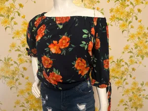 Off-Shoulder Navy Floral Women's Top with Orange Blooms size M thumbnail 3