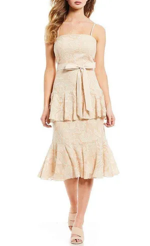 Gianni Bini New Elena Tiered Dress thumbnail 1