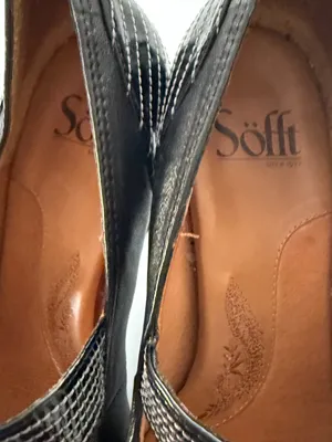 Sofft Women’s Black Leather with Patent Accents Mary Jane Heel Pump 7.5 thumbnail 9