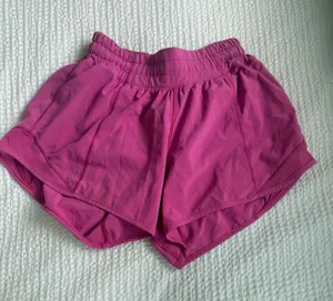 Lululemon Hotty Hot 4" thumbnail 1